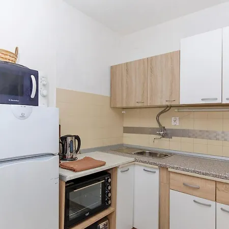 Apartments Derado Supetar Exterior photo