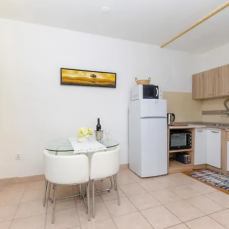 Apartments Derado Supetar Exterior photo