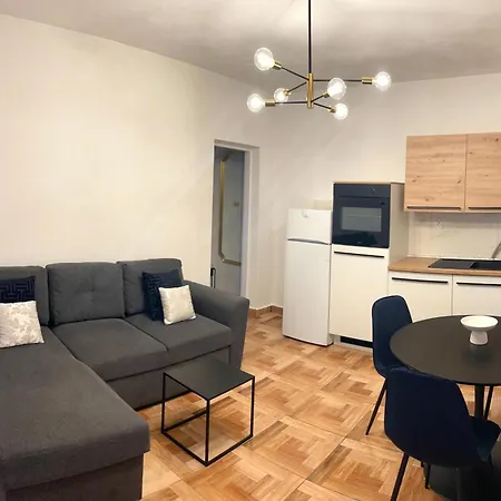 Apartments Derado Supetar Exterior photo